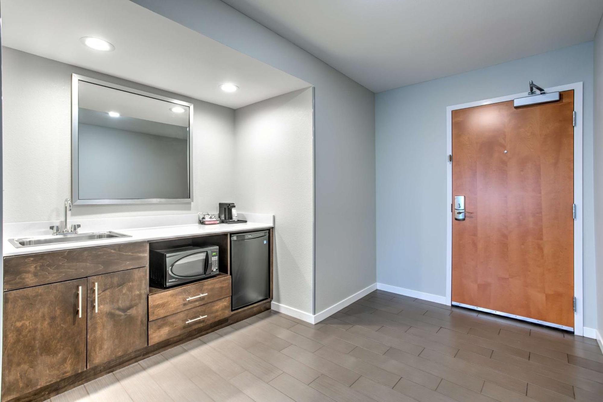 Hampton Inn Macon - I-475 Экстерьер фото